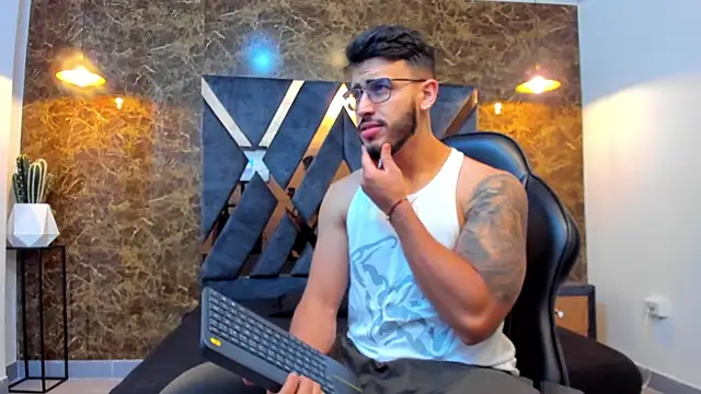 Liam Kleiin online show from September 17, 2025, 11:23 am