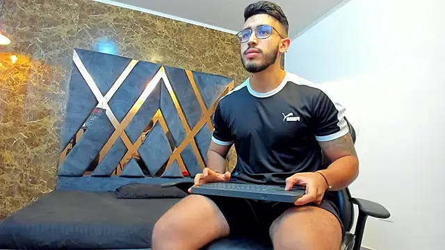 Liam Kleiin online show from September 26, 2025, 11:14 am