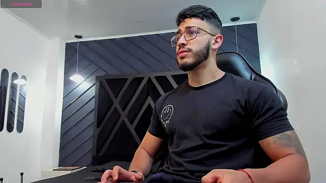 Liam Kleiin online show from November 20, 2025, 11:32 am