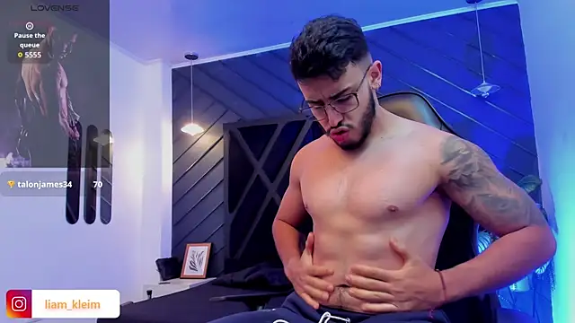 Liam Kleiin online show from November 21, 2025, 11:20 am