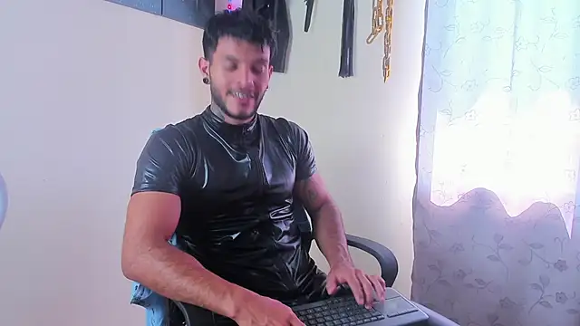 JuanBlade online show from January 12, 2025, 4:08 pm