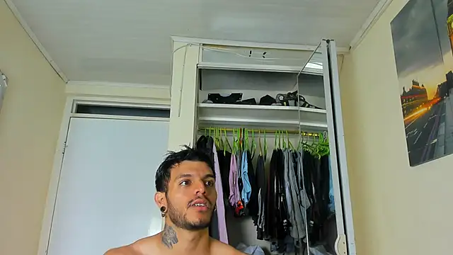 JuanBlade online show from September 10, 2025, 1:49 am