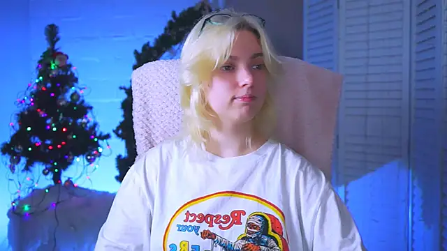 Snapshot of RocKStone_ chatting on January 8, 2025, 4:23 am RocKStone online show from January 8, 2025, 4:23 am