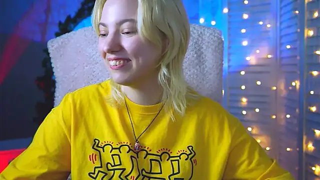 Snapshot of RocKStone_ chatting on January 17, 2025, 7:19 am RocKStone online show from January 17, 2025, 7:19 am