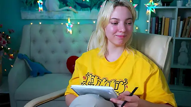 Snapshot of RocKStone_ chatting on January 22, 2025, 10:29 am RocKStone online show from January 22, 2025, 10:29 am