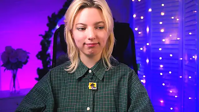 Snapshot of RocKStone_ chatting on January 23, 2025, 7:32 am RocKStone online show from January 23, 2025, 7:32 am