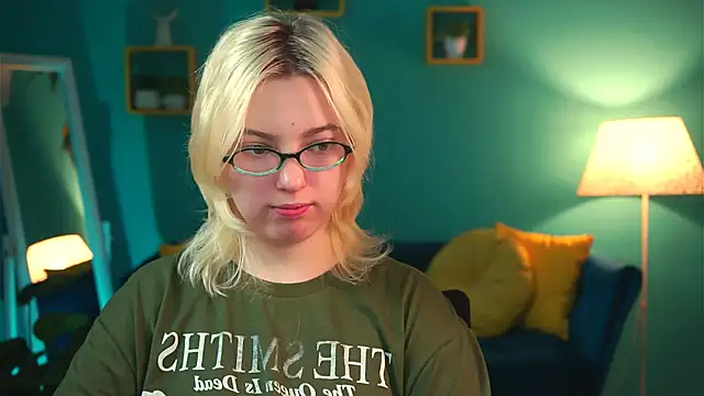 Snapshot of RocKStone_ chatting on February 3, 2025, 8:13 am RocKStone online show from February 3, 2025, 8:13 am