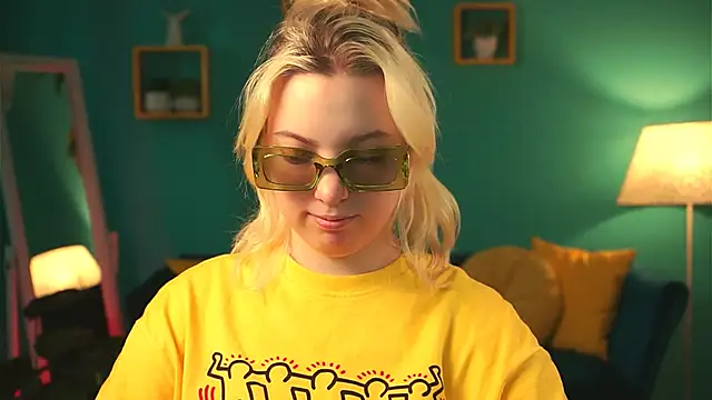 Snapshot of RocKStone_ chatting on February 9, 2025, 8:22 am RocKStone online show from February 9, 2025, 8:22 am