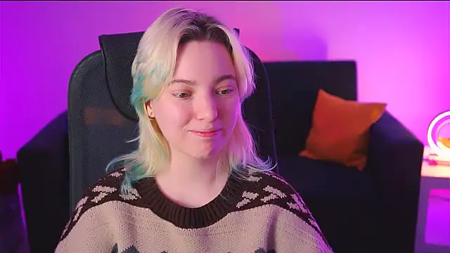 Snapshot of RocKStone_ chatting on February 21, 2025, 7:12 am RocKStone online show from February 21, 2025, 7:12 am