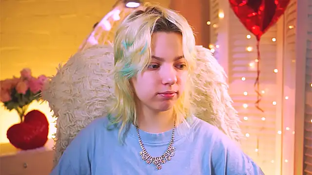 Snapshot of RocKStone_ chatting on February 22, 2025, 4:18 am RocKStone online show from February 22, 2025, 4:18 am