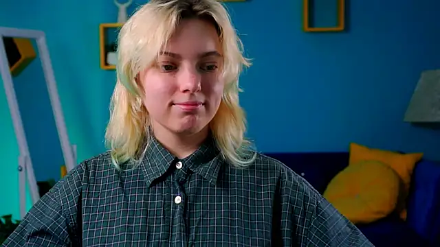 Snapshot of RocKStone_ chatting on March 3, 2025, 7:32 am RocKStone online show from March 3, 2025, 7:32 am