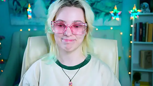 Snapshot of RocKStone_ chatting on March 8, 2025, 7:16 am RocKStone online show from March 8, 2025, 7:16 am