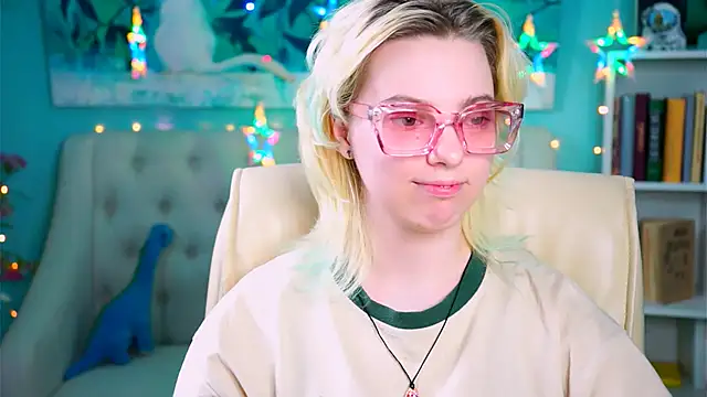 Snapshot of RocKStone_ chatting on March 8, 2025, 10:22 am RocKStone online show from March 8, 2025, 10:22 am