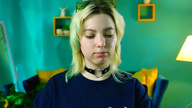 Snapshot of RocKStone_ chatting on March 10, 2025, 7:21 am RocKStone online show from March 10, 2025, 7:21 am