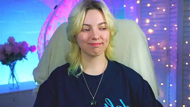 Snapshot of RocKStone_ chatting on March 18, 2025, 11:19 am RocKStone online show from March 18, 2025, 11:19 am