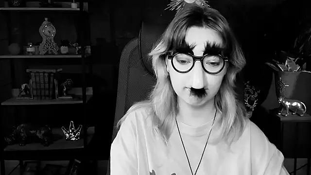 Snapshot of RocKStone_ chatting on October 12, 2025, 4:22 am RocKStone online show from October 12, 2025, 4:22 am