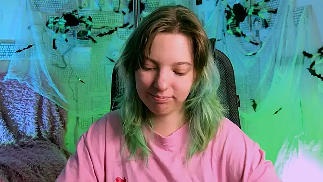 Snapshot of RocKStone_ chatting on October 27, 2025, 8:29 am RocKStone online show from October 27, 2025, 8:29 am