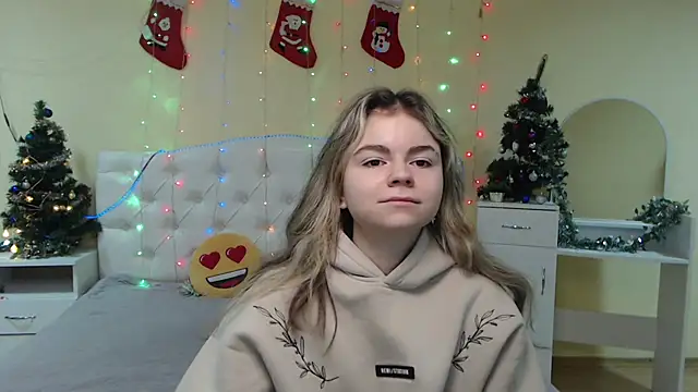 TinaRedly online show from January 5, 2025, 6:56 am