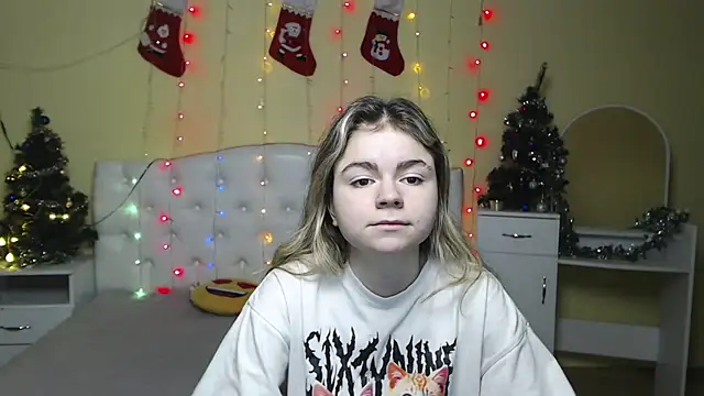 TinaRedly online show from January 6, 2025, 9:52 am