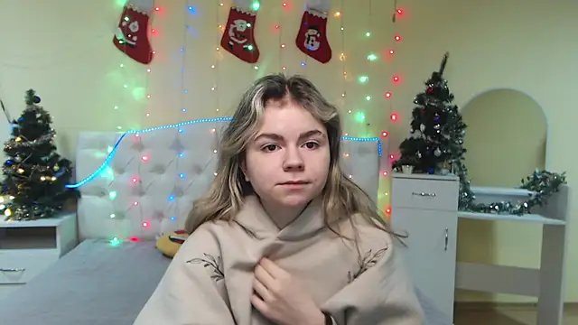 TinaRedly online show from January 6, 2025, 1:30 pm