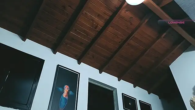 SilvaBranko online show from April 14, 2026, 1:11 am