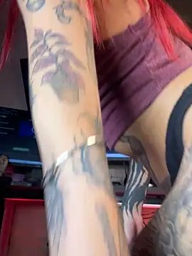 Snapshot of Abbeey chatting on February 20, 2026, 12:18 am Abbeey online show from February 20, 2026, 12:18 am