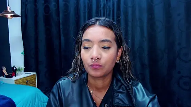 megan collins96 online show from February 27, 2025, 5:47 pm