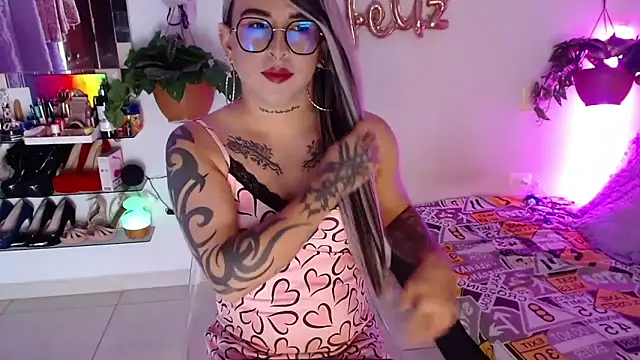 Laveneno ortiz07 online show from November 22, 2025, 12:09 am