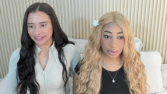 Snapshot of charlottebrowns_ chatting on May 1, 2026, 2:10 pm charlottebrowns online show from May 1, 2026, 2:10 pm