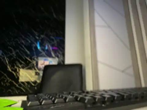 Osiiriis online show from February 27, 2025, 4:52 am