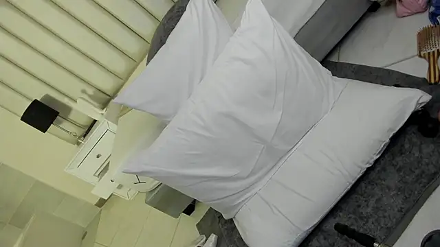 samantaramoos online show from October 22, 2025, 2:01 am