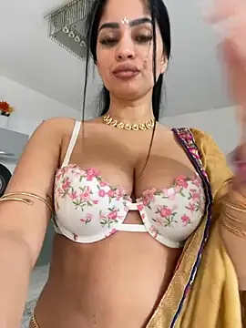  adelle online show from February 22, 2025, 11:13 am