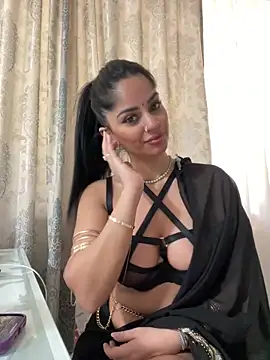  adelle online show from March 22, 2025, 10:17 am