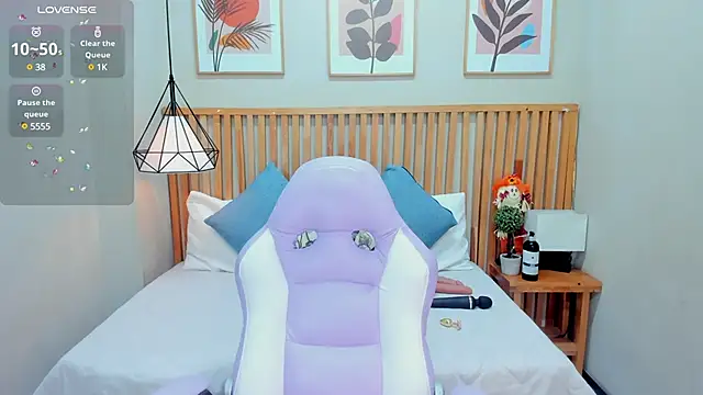 Ginger Winn online show from February 1, 2025, 2:56 pm