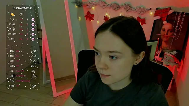 Snapshot of Florence_meow chatting on December 21, 2024, 9:12 am Florence meow online show from December 21, 2024, 9:12 am