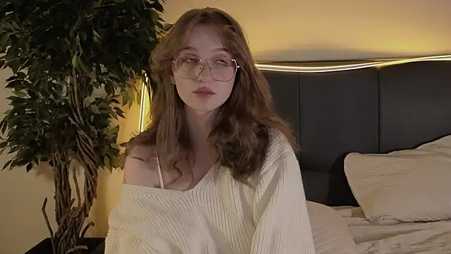 ELLIEJAY online show from December 5, 2024, 11:29 pm