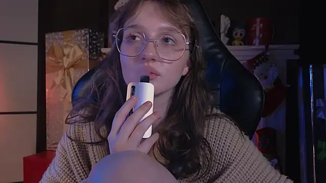 ELLIEJAY online show from December 29, 2024, 2:27 am