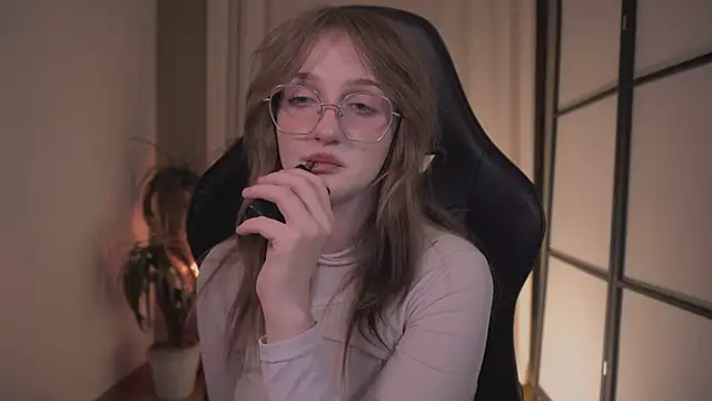 ELLIEJAY online show from January 24, 2025, 3:11 am