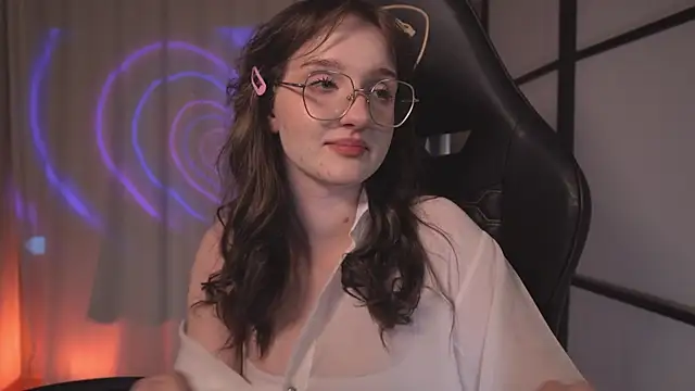 ELLIEJAY online show from February 13, 2025, 2:56 am