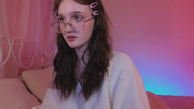 ELLIEJAY online show from February 28, 2025, 2:42 am