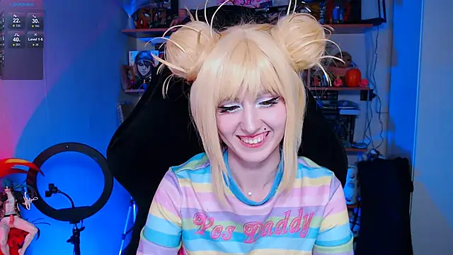 Snapshot of ohclementine chatting on December 6, 2024, 10:16 am ohclementine online show from December 6, 2024, 10:16 am