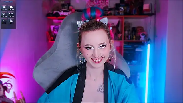 Snapshot of ohclementine chatting on February 18, 2025, 9:32 am ohclementine online show from February 18, 2025, 9:32 am