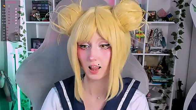 Snapshot of ohclementine chatting on September 11, 2025, 9:42 am ohclementine online show from September 11, 2025, 9:42 am