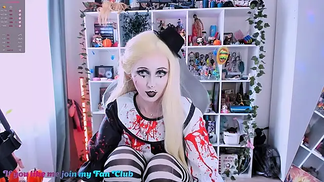 Snapshot of ohclementine chatting on October 31, 2025, 8:59 am ohclementine online show from October 31, 2025, 8:59 am