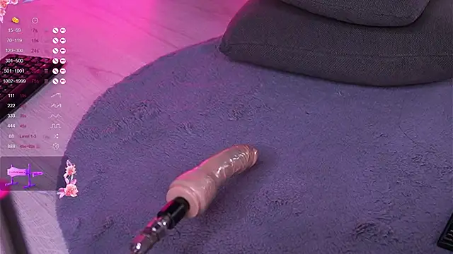 Snapshot of VanessaSimon chatting on January 27, 2025, 9:13 am VanessaSimon online show from January 27, 2025, 9:13 am