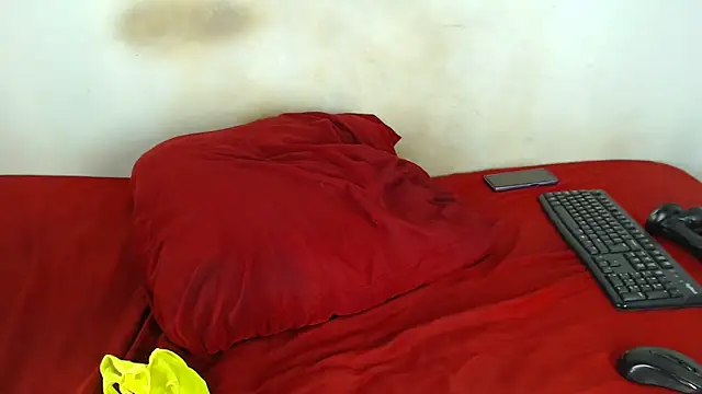 FAT ASS27 online show from May 29, 2026, 2:09 am