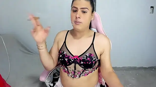 blonde girl01 online show from October 10, 2025, 11:48 pm