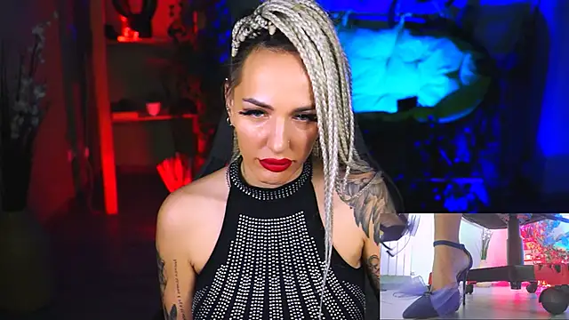 MonicaMaxwel online show from February 2, 2025, 2:56 pm