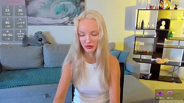 AleksaBlonde online show from June 8, 2026, 5:41 am