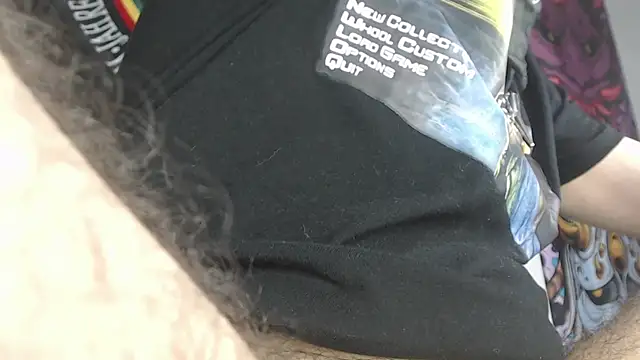 Snapshot of AndyBetti chatting on April 10, 2026, 2:17 am AndyBetti online show from April 10, 2026, 2:17 am